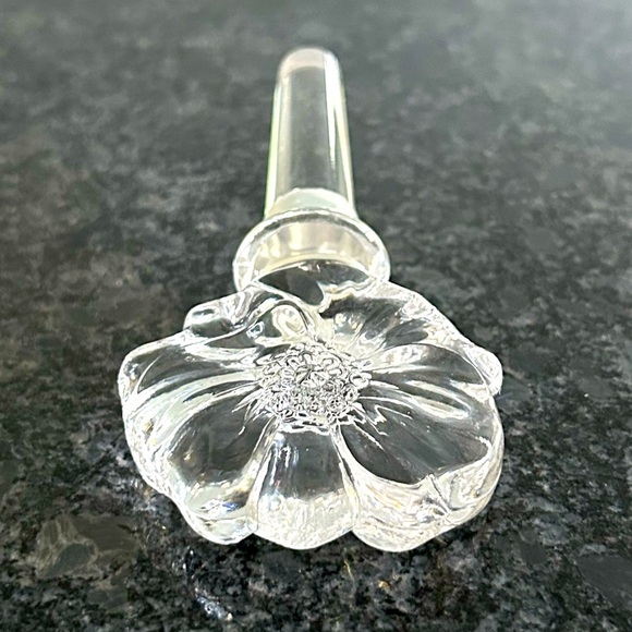 MIKASA Vintage Floral Poppy Crystal Clear Wine bottle stopper flower Like new - Picture 7 of 10